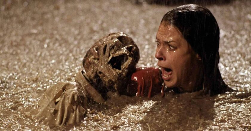 the 1982 movie poltergeist used real skeletons as – tymoff